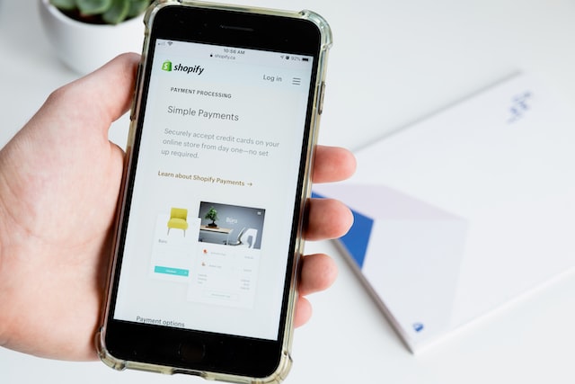 How To Dropship On Shopify: The Complete Guide To Shopify Dropshipping